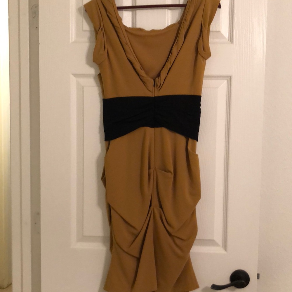 Dress - Picture 3 of 5
